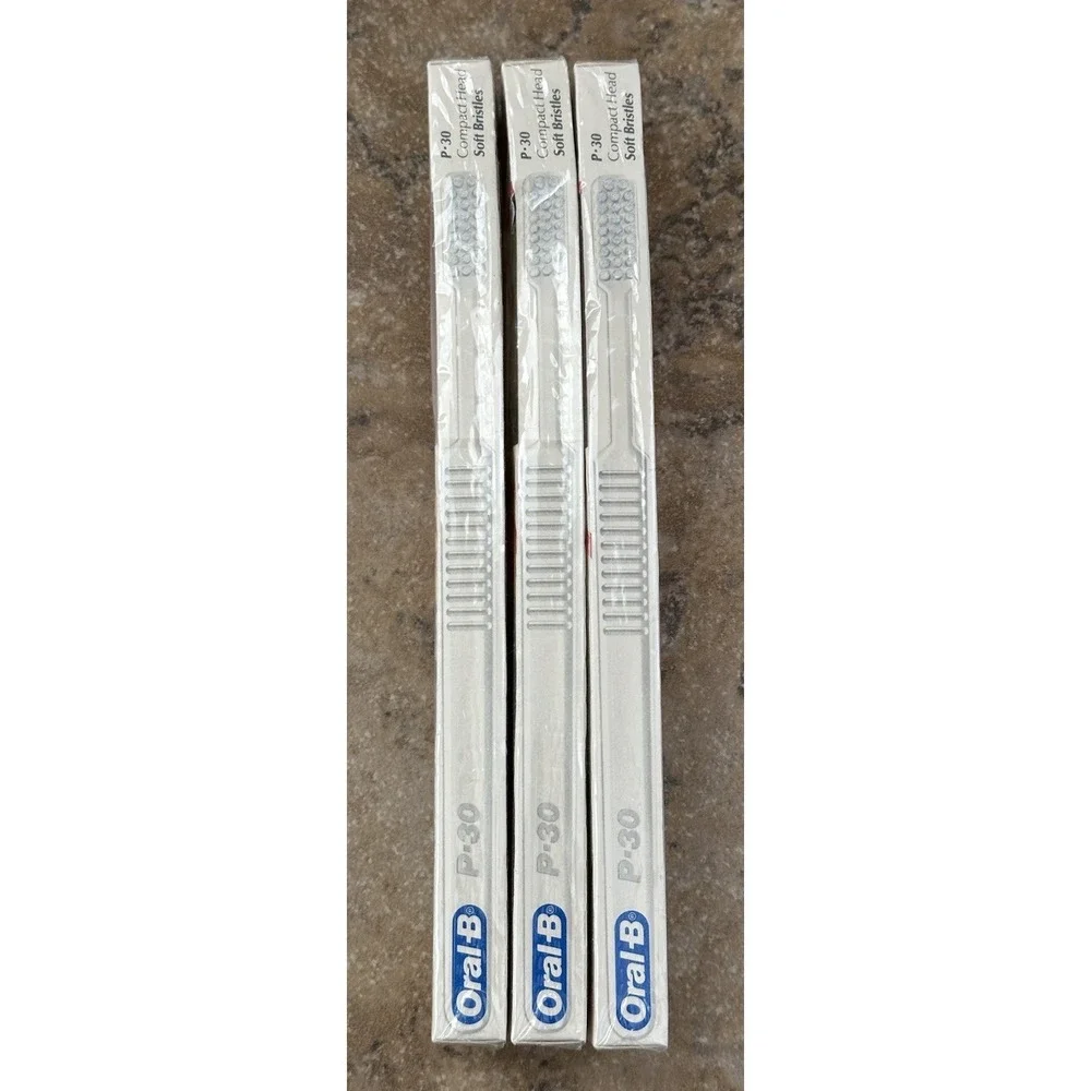 Vintage 1989 Oral B Toothbrushes Adult Ultra P-30 Soft Bristles Lots Of 3